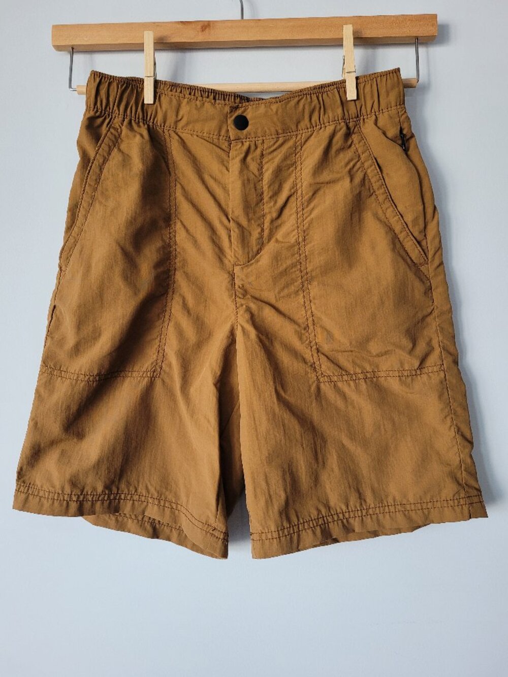 Old Navy Boys Nylon Shorts XL (14/16) Tan
